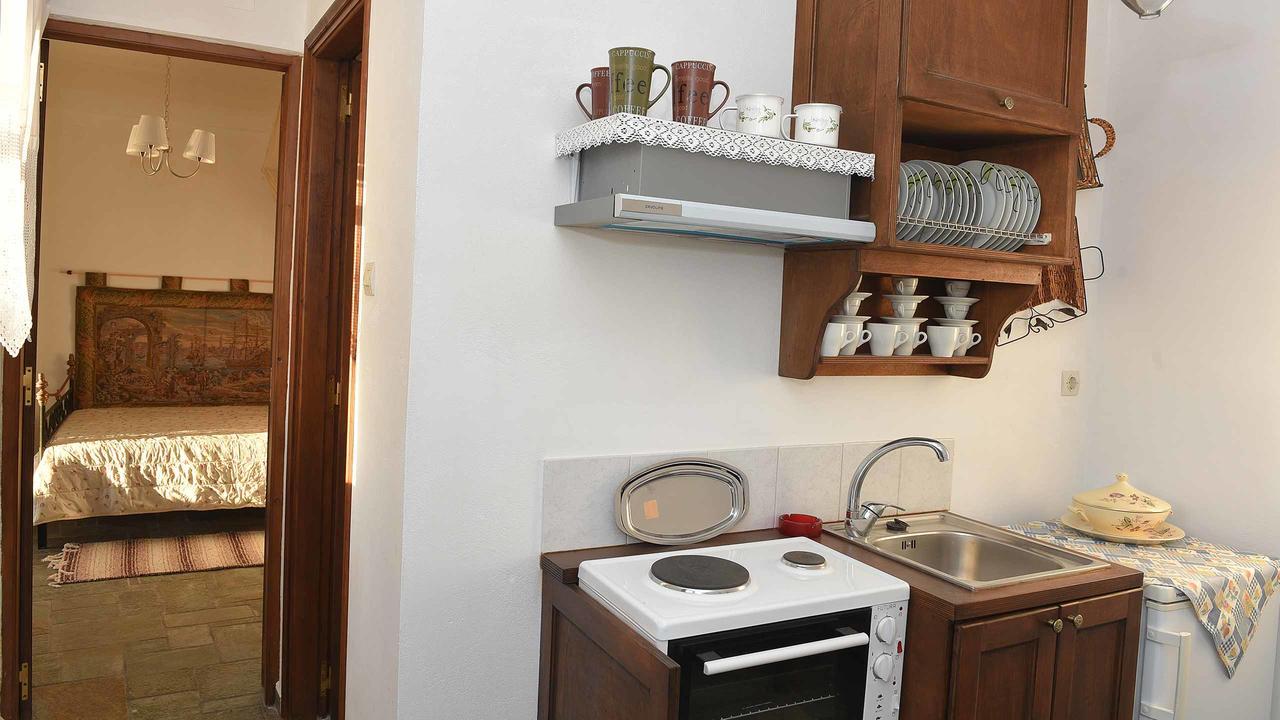 Anemos And Almyra Apartment Kini Luaran gambar